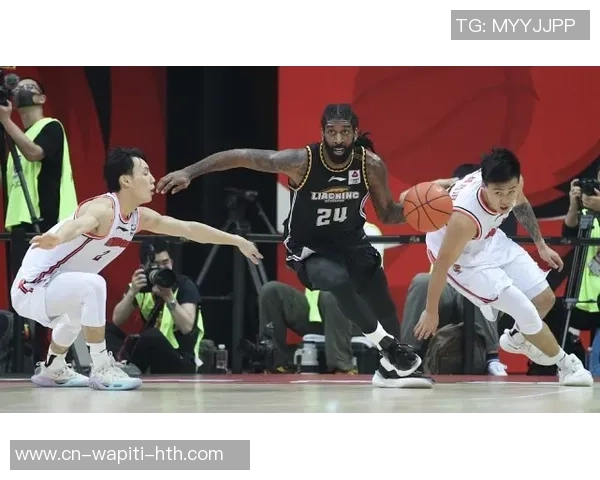 时隔12年!广东是冠军!主力三后卫总算圆梦...